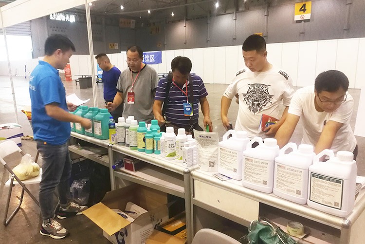 四川成都中國(guó)西部創(chuàng)新農(nóng)業(yè)博覽會(huì)&mdash;夫沃施用實(shí)力征服市場(chǎng)！