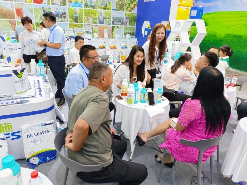 “干”字當(dāng)頭，“創(chuàng)”字為先，夫沃施新疆植保會再創(chuàng)錦繡鴻圖